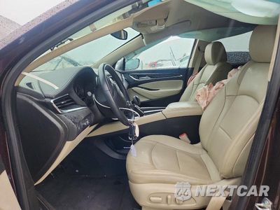 Zdjęcie 7 z 13 samochodu: 2019 BUICK ENCLAVE ESSENCE VIN:5GAERBKW4KJ119113 - miniatura