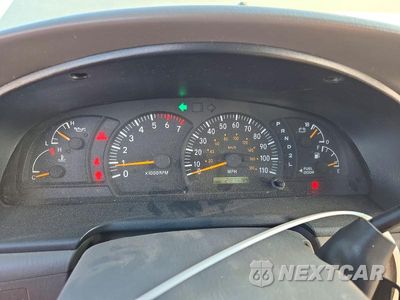 Zdjęcie 9 z 12 samochodu: 2003 TOYOTA TUNDRA SR5 VIN:5TBBT44153S333251 - miniatura