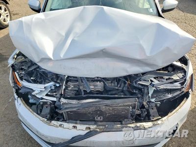 Zdjęcie 11 z 12 samochodu: 2017 VOLKSWAGEN JETTA S VIN:3VW2B7AJ8HM393450 - miniatura