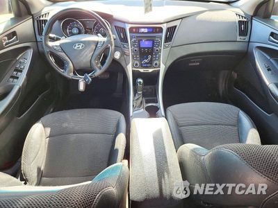 Zdjęcie 8 z 12 samochodu: 2011 HYUNDAI SONATA SE 2.0T VIN:5NPEC4AB9BH189354 - miniatura