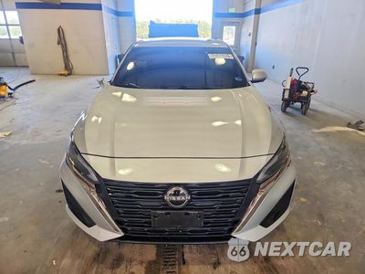 Piąte zdjęcie samochodu w środku: 2023 NISSAN ALTIMA SL VIN:1N4BL4EV3PN384774 - miniatura