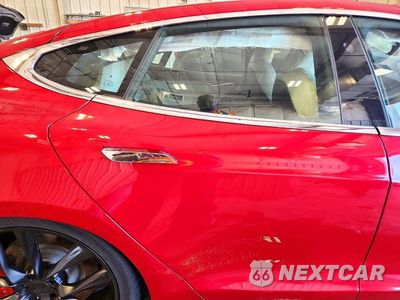 Zdjęcie 10 z 13 samochodu: 2020 TESLA MODEL S VIN:5YJSA1E4XLF400659 - miniatura