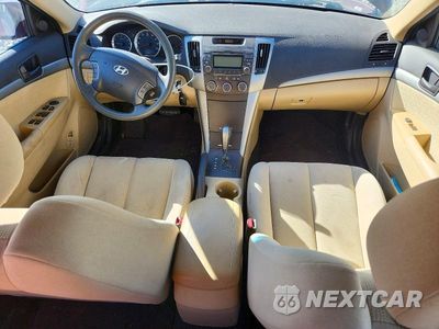 Zdjęcie 8 z 12 samochodu: 2009 HYUNDAI SONATA GLS VIN:5NPET46C39H517265 - miniatura