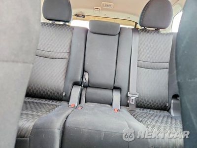 Zdjęcie 10 z 14 samochodu: 2017 NISSAN ROGUE S VIN:KNMAT2MT6HP515602 - miniatura
