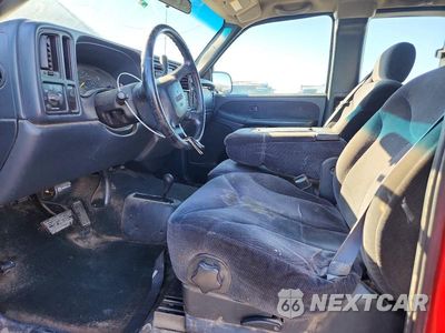 Zdjęcie 7 z 12 samochodu: 2000 GMC NEW SIERRA K1500 VIN:1GTEK19T0YE240747 - miniatura