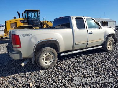 Trzecie zdjęcie samochodu z tyłu: 2008 GMC SIERRA K2500 HEAVY DUTY VIN:1GTHK29K88E117286 - miniatura