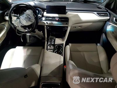 Zdjęcie 8 z 13 samochodu: 2024 GENESIS G70 2.5T STANDARD VIN:KMTG34SC6RU143224 - miniatura