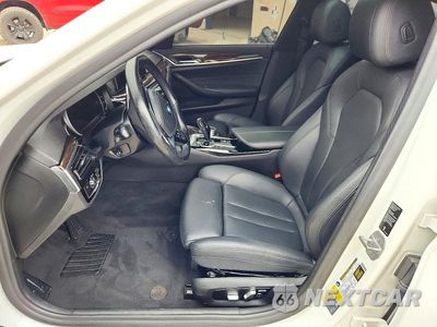 Zdjęcie 7 z 13 samochodu: 2018 BMW 530XE VIN:WBAJB1C50JB374431 - miniatura