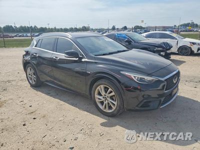 Czwarte zdjęcie samochodu z boku: 2019 INFINITI QX30 LUXE VIN:SJKCH5CP8KA009731 - miniatura