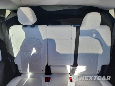 Zdjęcie 10 z 14 samochodu: 2026 TESLA MODEL Y VIN:7SAYGDEE1TF334329 - miniatura