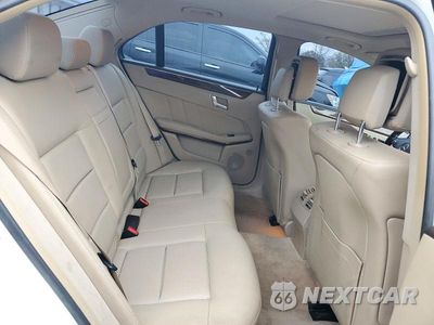 Zdjęcie 10 z 12 samochodu: 2011 MERCEDES-BENZ E 350 4MATIC VIN:WDDHF8HB4BA484859 - miniatura