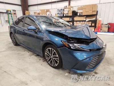 Czwarte zdjęcie samochodu z boku: 2025 TOYOTA CAMRY XLE VIN:4T1DAACK3SU051825 - miniatura