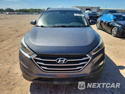 Piąte zdjęcie samochodu w środku: 2017 HYUNDAI TUCSON SE VIN:KM8J33A4XHU252661 - miniatura
