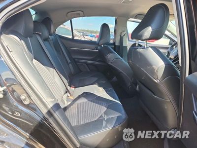 Zdjęcie 10 z 13 samochodu: 2020 TOYOTA CAMRY SE VIN:4T1G11AKXLU340184 - miniatura