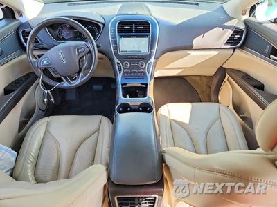 Zdjęcie 8 z 13 samochodu: 2017 LINCOLN MKX SELECT VIN:2LMPJ6KR2HBL28427 - miniatura