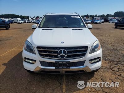 Piąte zdjęcie samochodu w środku: 2014 MERCEDES-BENZ ML 350 VIN:4JGDA5JB7EA426485 - miniatura