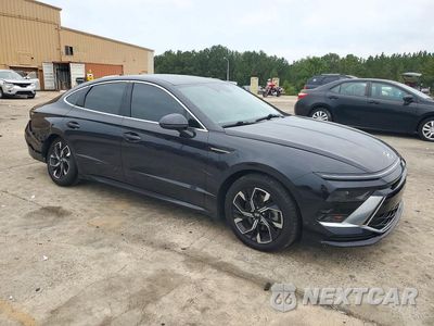 Czwarte zdjęcie samochodu z boku: 2024 HYUNDAI SONATA SEL VIN:KMHL64JA5RA412640 - miniatura