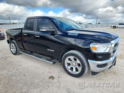 Czwarte zdjęcie samochodu z boku: 2019 RAM 1500 BIG HORN/LONE STAR VIN:1C6RREBT3KN568564 - miniatura