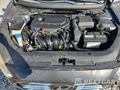 Zdjęcie 11 z 12 samochodu: 2018 HYUNDAI SONATA SE VIN:5NPE24AF4JH726474 - miniatura