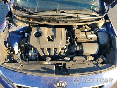 Zdjęcie 11 z 12 samochodu: 2017 KIA FORTE S VIN:3KPFL4A79HE022876 - miniatura