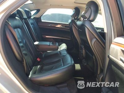 Zdjęcie 10 z 12 samochodu: 2016 LINCOLN MKZ VIN:3LN6L2G97GR621405 - miniatura