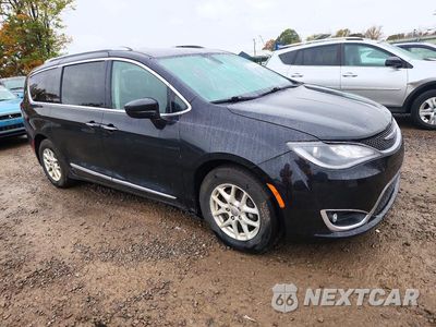 Czwarte zdjęcie samochodu z boku: 2020 CHRYSLER PACIFICA TOURING L VIN:2C4RC1BG8LR131380 - miniatura
