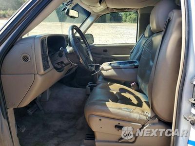 Zdjęcie 7 z 12 samochodu: 2003 CHEVROLET SILVERADO K1500 VIN:2GCEK19T831245396 - miniatura