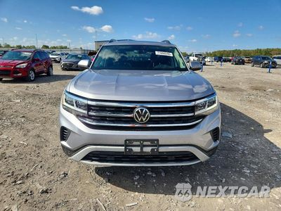 Piąte zdjęcie samochodu w środku: 2023 VOLKSWAGEN ATLAS SE VIN:1V2KR2CA3PC502751 - miniatura