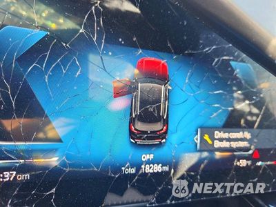 Zdjęcie 9 z 13 samochodu: 2025 BMW X1 XDRIVE28I VIN:WBX73EF03S5380972 - miniatura