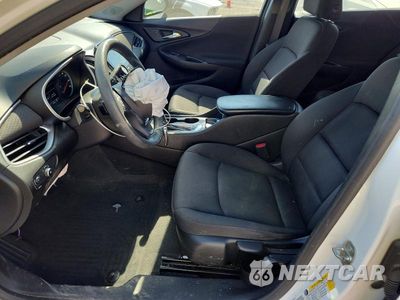 Zdjęcie 7 z 12 samochodu: 2020 CHEVROLET MALIBU LS VIN:1G1ZB5ST7LF057764 - miniatura