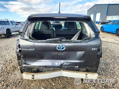 Zdjęcie 6 z 12 samochodu: 2012 TOYOTA PRIUS V TWO VIN:JTDZN3EU0C3038529 - miniatura
