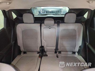 Zdjęcie 10 z 13 samochodu: 2020 FORD ESCAPE SE VIN:1FMCU9G62LUB82177 - miniatura