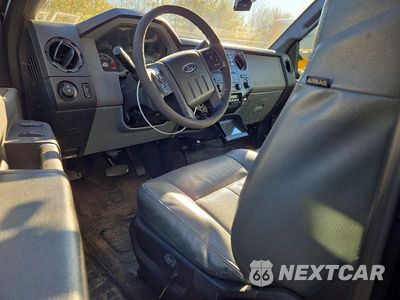 Zdjęcie 8 z 13 samochodu: 2016 FORD F550 SUPER DUTY VIN:1FDUF5HY1GEB28165 - miniatura
