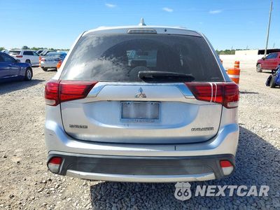 Zdjęcie 6 z 13 samochodu: 2018 MITSUBISHI OUTLANDER SE VIN:JA4AZ3A31JZ053303 - miniatura