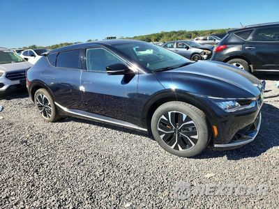 Czwarte zdjęcie samochodu z boku: 2023 KIA EV6 LIGHT VIN:KNDC34LA0P5610865 - miniatura