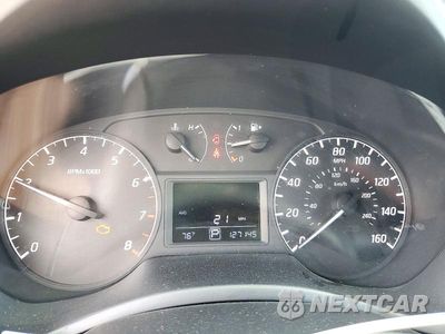 Zdjęcie 9 z 13 samochodu: 2017 NISSAN SENTRA S VIN:3N1AB7AP4HY241678 - miniatura