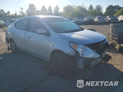 Czwarte zdjęcie samochodu z boku: 2018 NISSAN VERSA SV VIN:3N1CN7AP5JL884088 - miniatura