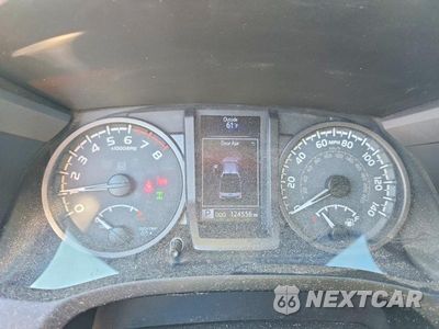 Zdjęcie 9 z 12 samochodu: 2016 TOYOTA TACOMA TRD OFF-ROAD VIN:5TFCZ5AN3GX031917 - miniatura