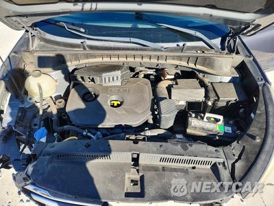 Zdjęcie 12 z 13 samochodu: 2017 HYUNDAI TUCSON SE VIN:KM8J33A42HU433124 - miniatura