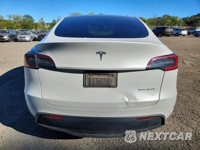 Zdjęcie 6 z 12 samochodu: 2024 TESLA MODEL Y VIN:7SAYGDEE2RA274356 - miniatura