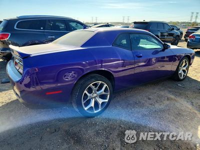 Trzecie zdjęcie samochodu z tyłu: 2016 DODGE CHALLENGER SXT VIN:2C3CDZAG6GH143031 - miniatura