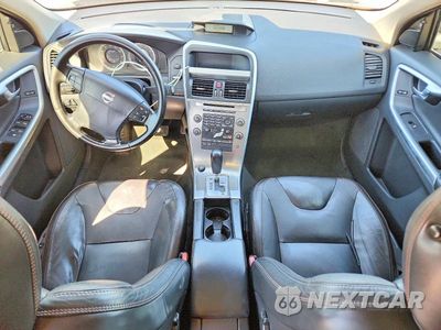 Zdjęcie 8 z 13 samochodu: 2010 VOLVO XC60 T6 VIN:YV4992DZXA2027968 - miniatura