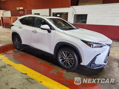 Czwarte zdjęcie samochodu z boku: 2024 LEXUS NX 350 PREMIUM VIN:2T2GGCEZ5RC051317 - miniatura