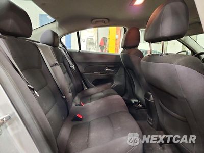 Zdjęcie 10 z 12 samochodu: 2014 CHEVROLET CRUZE LT VIN:1G1PC5SBXE7154742 - miniatura