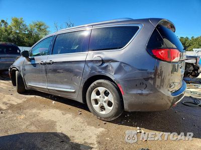 Drugie zdjęcie samochodu z przodu: 2017 CHRYSLER PACIFICA TOURING L PLUS VIN:2C4RC1EG0HR851145 - miniatura