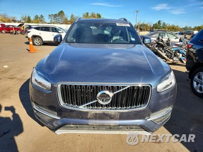 Piąte zdjęcie samochodu w środku: 2018 VOLVO XC90 T6 VIN:YV4A22PK2J1373549 - miniatura