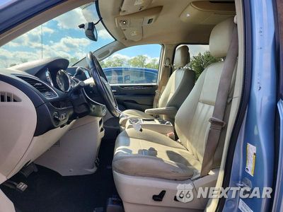 Zdjęcie 7 z 13 samochodu: 2013 CHRYSLER TOWN & COUNTRY TOURING VIN:2C4RC1BG3DR526150 - miniatura