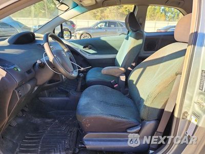 Zdjęcie 7 z 12 samochodu: 2007 TOYOTA YARIS BASE VIN:JTDJT923375063369 - miniatura