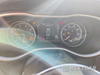 Zdjęcie 9 z 13 samochodu: 2014 JEEP CHEROKEE LATITUDE VIN:1C4PJLCB5EW283882 - miniatura
