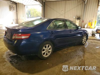 Trzecie zdjęcie samochodu z tyłu: 2010 TOYOTA CAMRY LE VIN:4T1BF3EK1AU578407 - miniatura